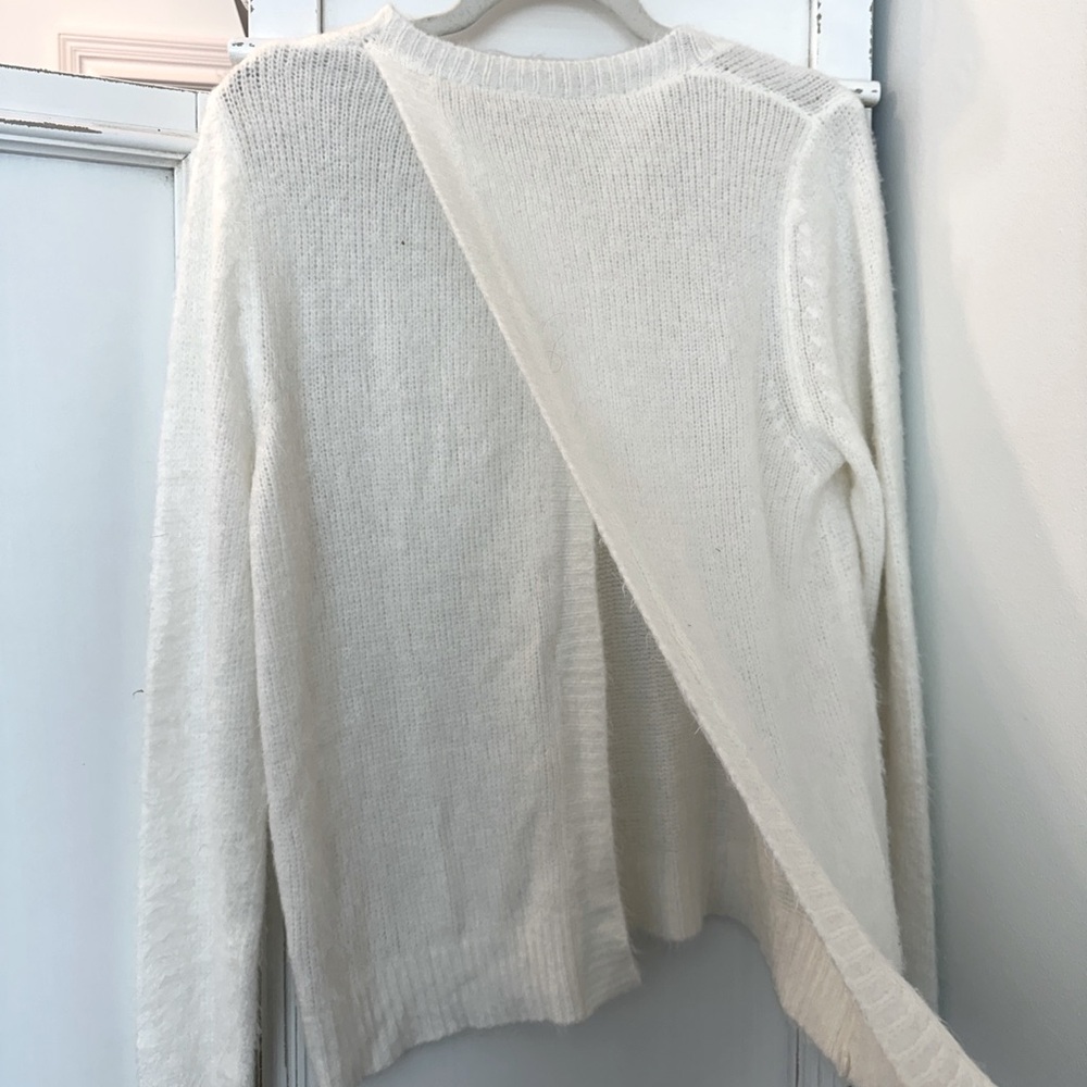 Olivaceous open back sweater NWT
